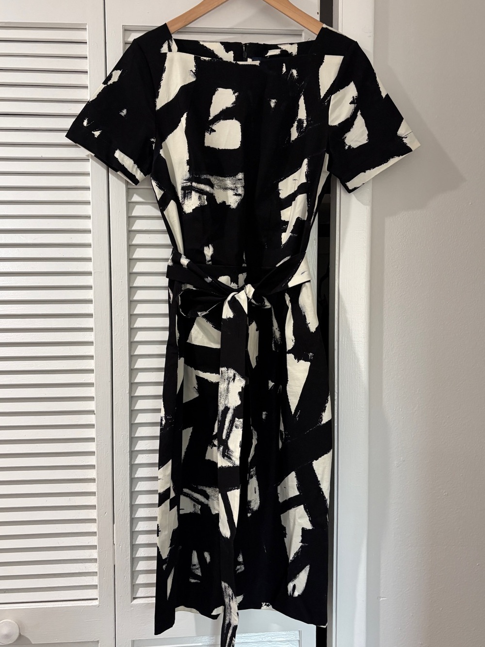 Samantha Sung Dress Black & White Abstract Tie-Waist Dress